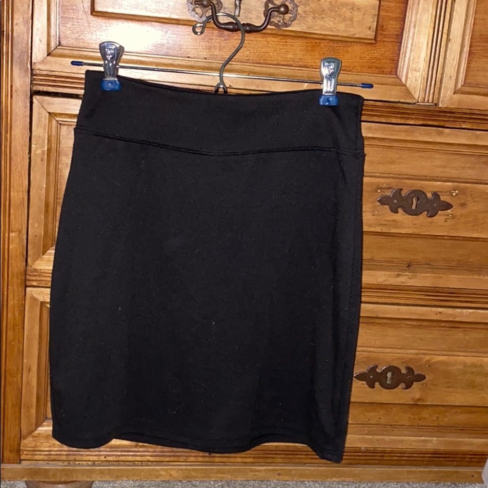 Black skirt